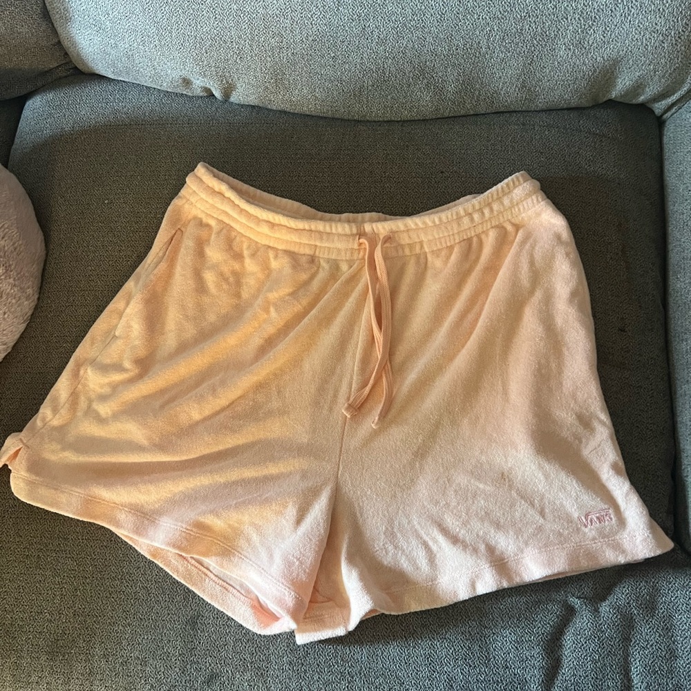 Vans terry shorts pink